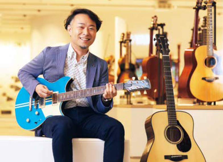 [ Image ] Senior General Manager of Guitar Division Musical Instruments Business Unit　Seiji Abe
