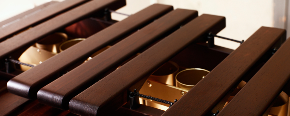 Structure of the Marimba:What kind of instrument is the marimba? - Musical Guide - Yamaha Corporation
