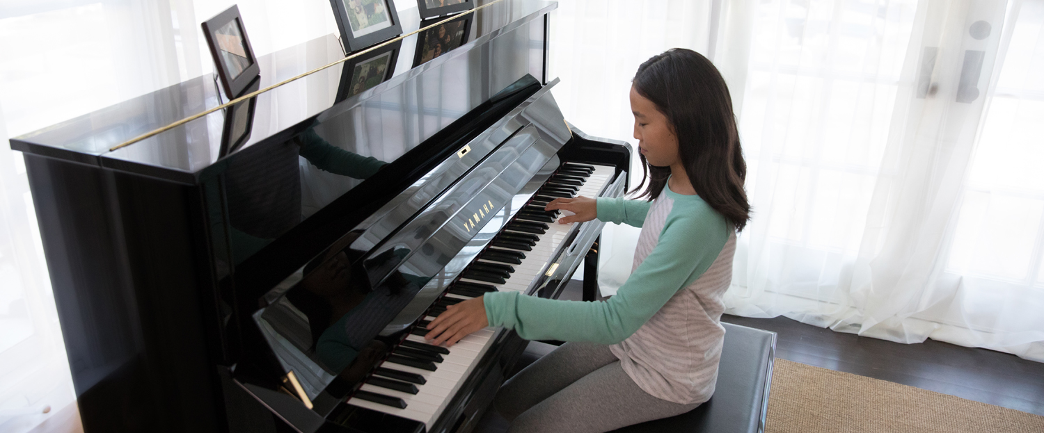 yamaha upright piano digital